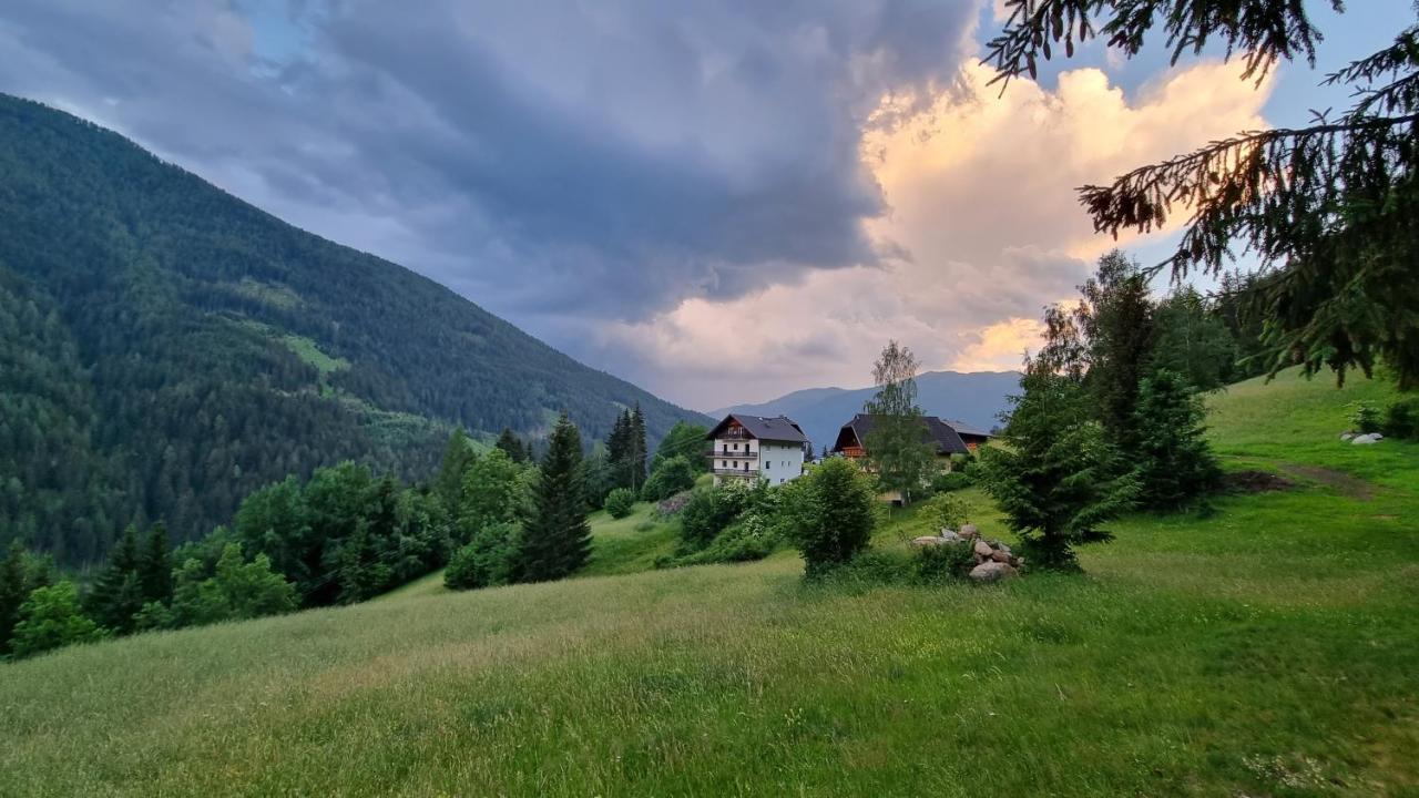 Ferienwohnungen Rabensteiner Bad Kleinkirchheim Ngoại thất bức ảnh